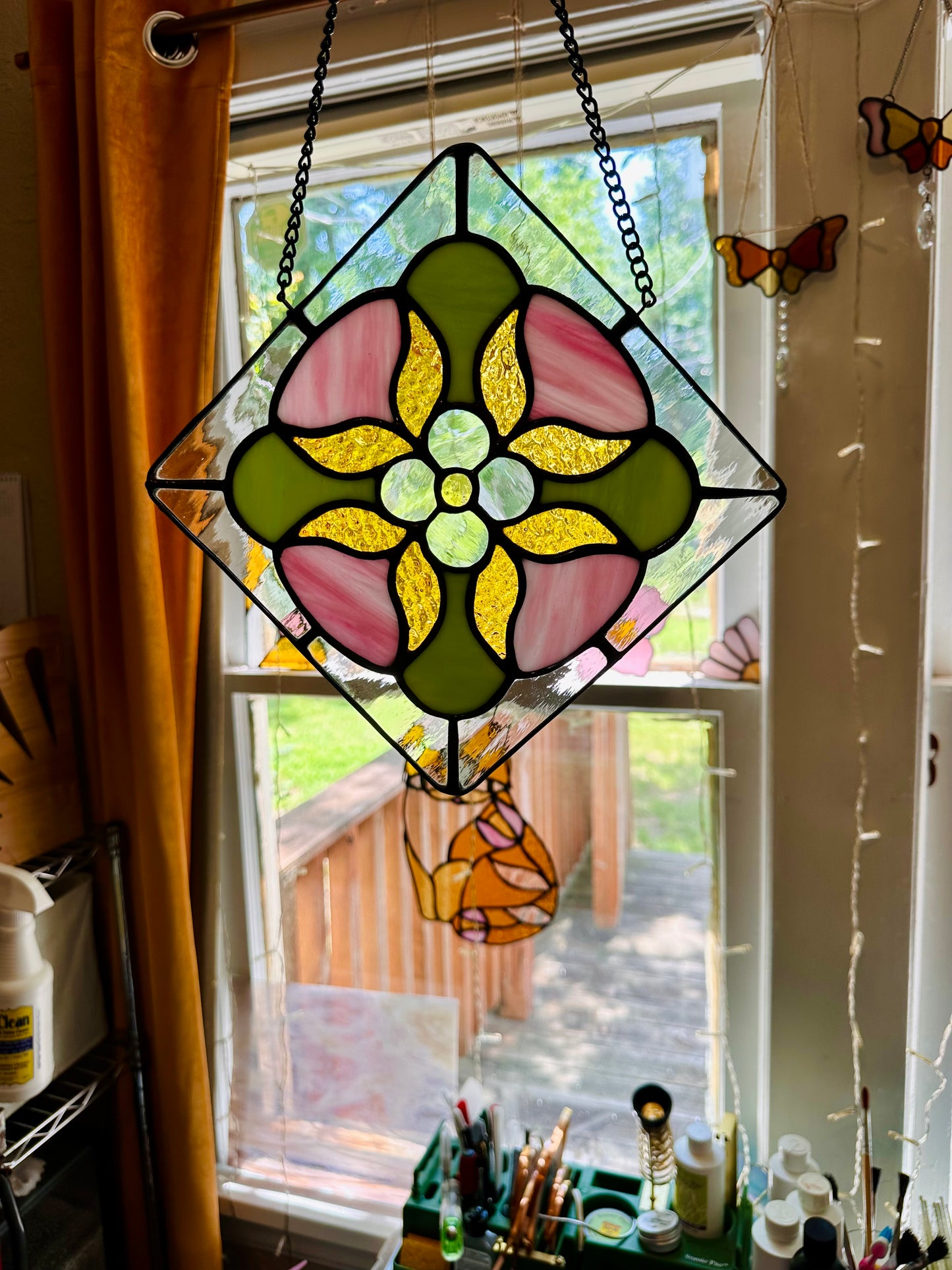 Floral Granny Square (Pink)