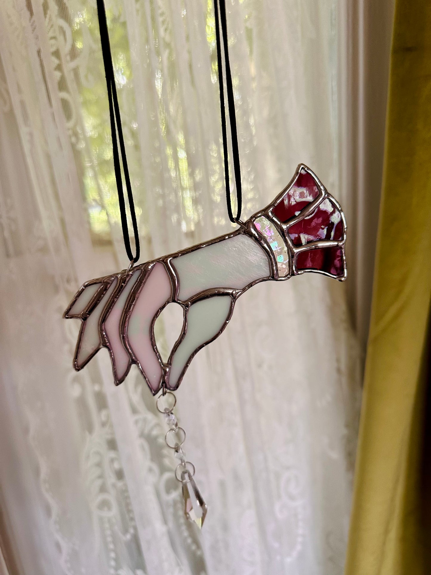 Vintage Glove Suncatcher - Burgundy